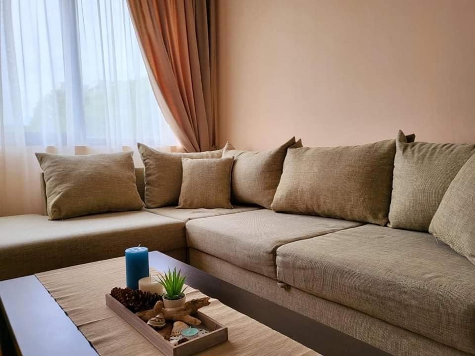 Dilov Apartments In Yalta 골든샌드 외부 사진